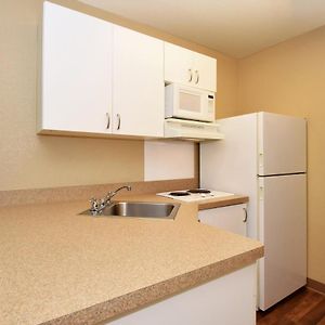 Efficiency One Room Queen Suite